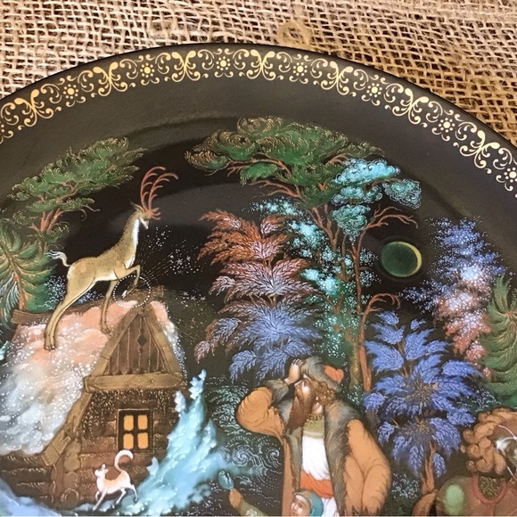Vintage 1990 Russian Legends Fairy Tale porcelain plate. Plate #11 in the… - Picture 4 of 6